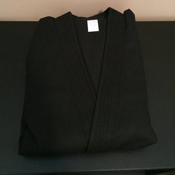 Martial Arts Uniform size #5 - Large - Picture 2 of 13